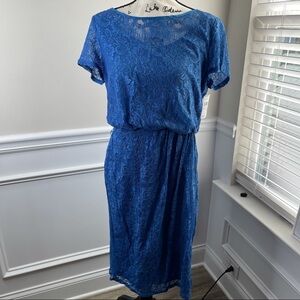 Adrianna Papell blue lace ruched short sleeve dress size 6‎